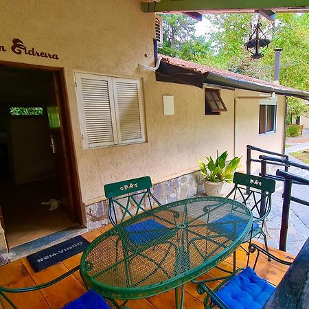 Pousada Casa Mantiqueira - Proxima Ao Capivari E Opcoes De Hidromassagem Campos do Jordão Exterior foto
