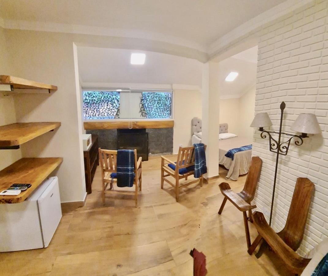 Pousada Casa Mantiqueira - Proxima Ao Capivari E Opcoes De Hidromassagem Campos do Jordão Exterior foto